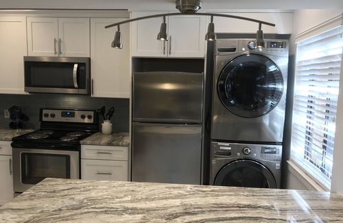 Folly Field Condo | Island Club Beachfront Resort, Lagoon-View, 1BR, First Floor