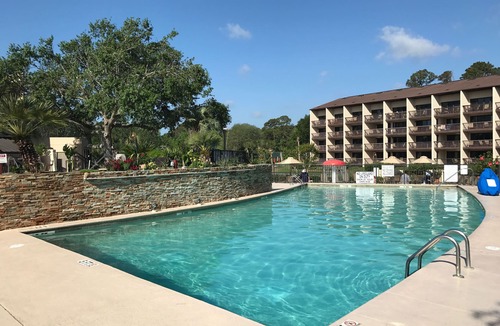 Folly Field Condo | Island Club Beachfront Resort, Lagoon-View, 1BR, First Floor