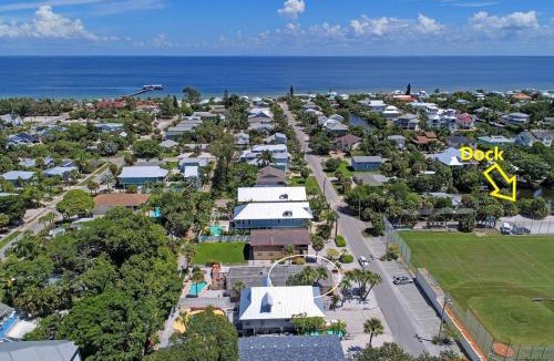 Anna Maria Villa | Island Gem A home