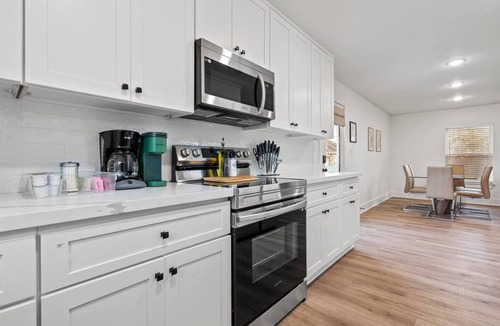 San Jacinto Apartment | Island Gems - Emeraldnn