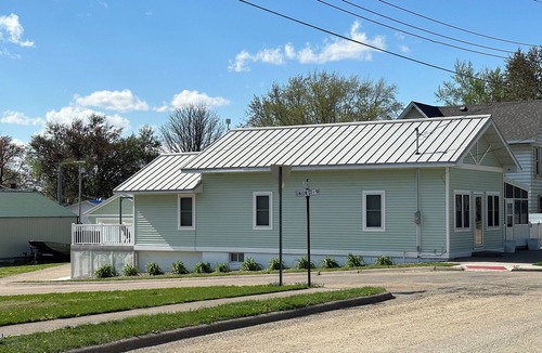 Sabula House | Island Getaway in the Midwest!