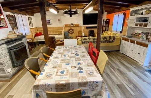 Grono House | Island holiday home