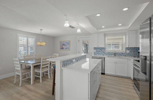 Siesta Key Villa | Island House Beach Resort V11