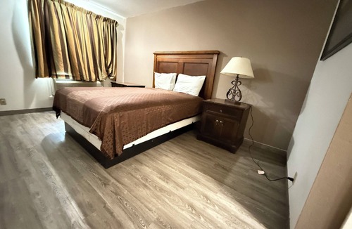 Grand Island Hotel | Island Inn