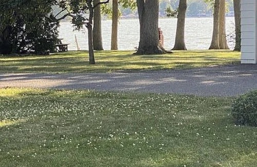 Saint Johns House | Island Lake House