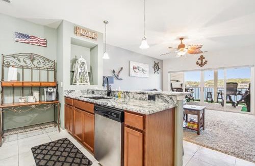Rocky Mount House | Island Life! Amazing Balcony-Views-Pool and Patio
