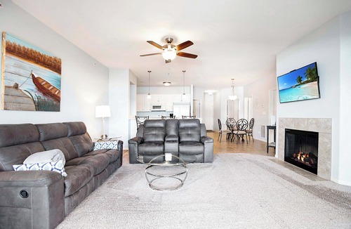 Rocky Mount Condo | Island Life! Pool, Grilling Patio & Amazing Views!
