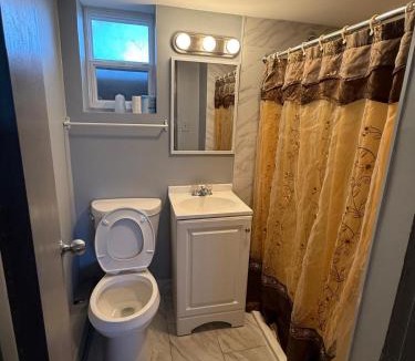 Island Park Hotel | Island Motor Inn