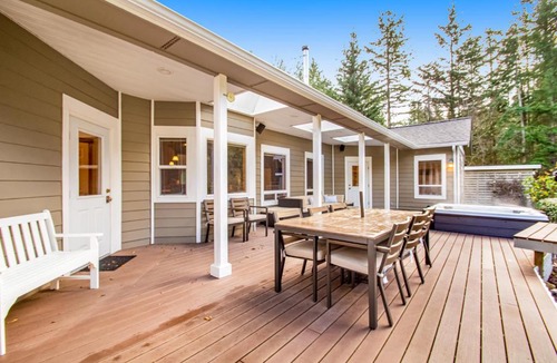 Camano Island House | Island Oasis