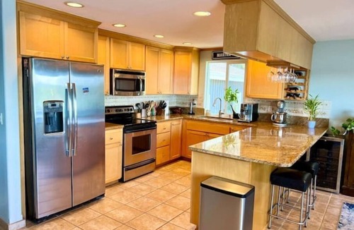 Fox Island House | Island Oasis-Waterfront w/Dock, Kayaks & SUP Board