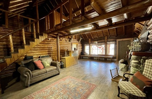 Island Park Hotel | Island Park Lodge