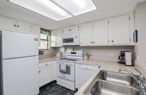 St. Augustine Beach Condo | Island South 22 Ocean View Condo 2 Bed/2 Bath