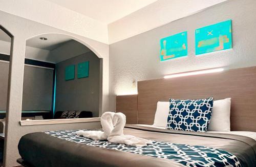 Edgebrook Hotel | Island Suites Hobby Airport