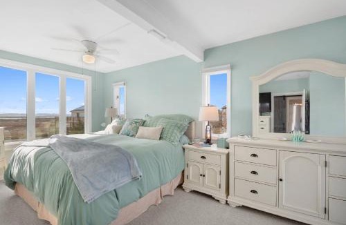 Newbury House | Island SunRise