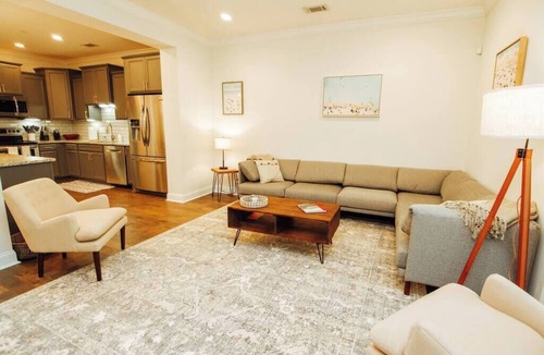 Epworth Acres House | Island Time Summary: