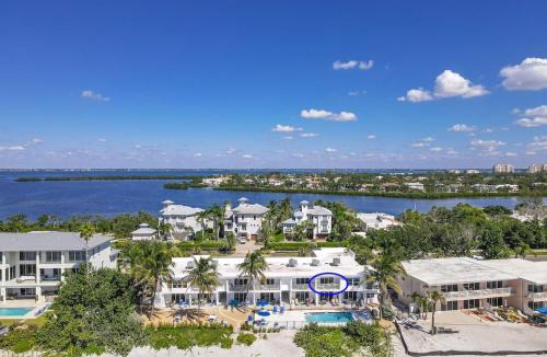 Longboat Key Apartment | Island Time!