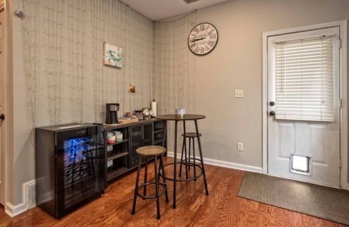 Memphis House | Island Vibe at Harbor Town-5 mins from downtown