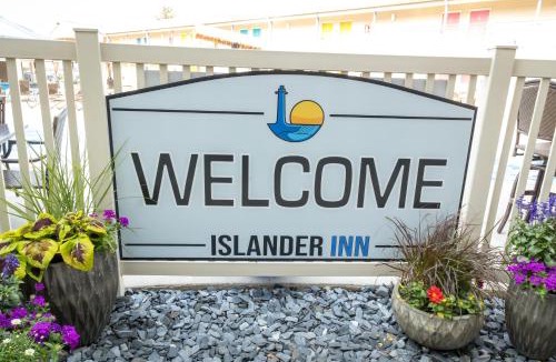 Put-in-Bay Hotel | Islander Inn