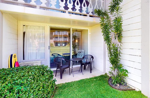 Wailua Hotel | Islander on the Beach 121