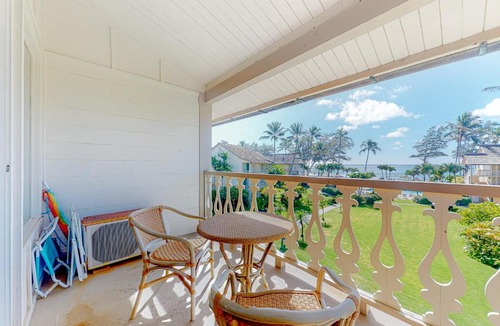 Wailua Hotel | Islander on the Beach 304