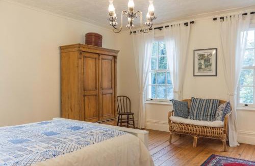 Woodend House | Islay House - Blue Room