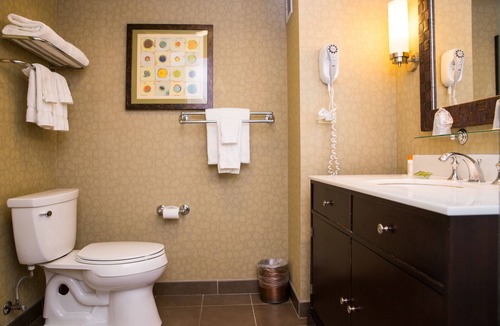 Bettendorf Hotel | Isle Casino Hotel - Bettendorf
