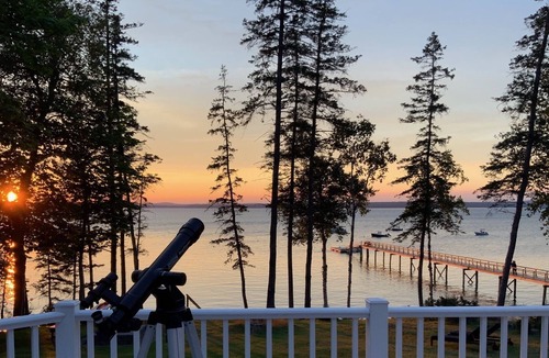 Islesboro Cottage | Islesboro Beachside Cottage with Sunset Views