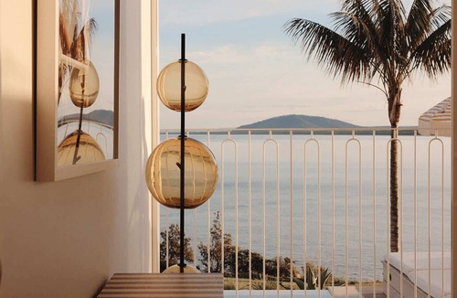 Gerroa House | Isola Gerroa Summary: