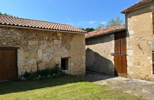 Montagnac-la-Crempse House | Isolated 20-hectare estate