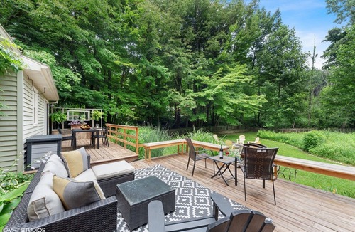 Harbert Cottage | 'It's a Dog's Life" - Unleash Your Fun Here!