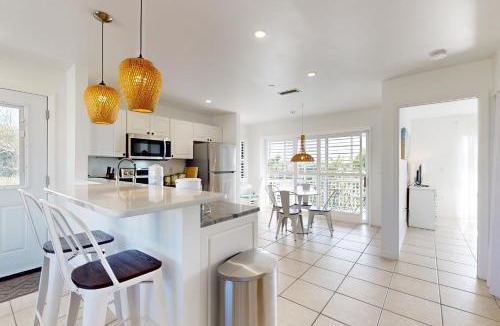 Englewood House | It's A Shore Thing B