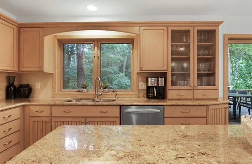 Michiana House | It`s a Wonderful Life 6 beds, 4 baths Luxury Home in Michiana, MI with Pool &