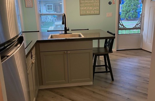 Sylvan Beach Cottage | It's All About Location!