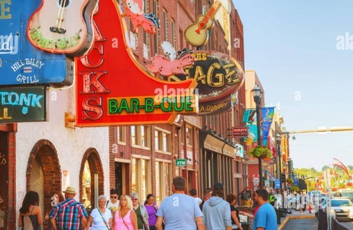 Sobro Resort | It's always 5 o'clock somewhere in Downtown Nashville resort!