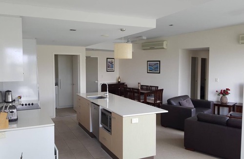 Thuringowa Central Apartment | Itara Apartments