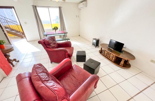 La Fonda Hostel | ITH Lazy Lobster Surf Hostel Tijuana