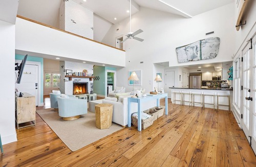 Debordieu Colony House | It’ll Dieu is an oceanfront retreat in DeBordieu Colony