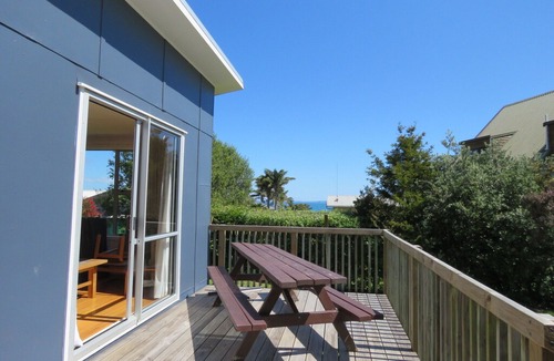 Coopers Beach House | Its Classic Kiwi Bach