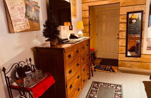 North Bend Hotel | Itty Bitty Inn