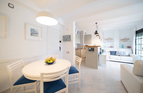 L'Escala Apartment | Ivet - Beautiful apartment in Punta Romana