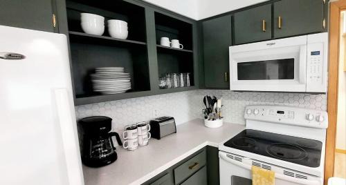 Buffalo Center House | ivi on first