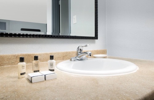 Northeast Hotel | Ivy City Hotel