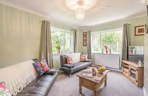 Alford House | Ivy Cottage