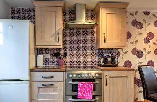 Bicton Cottage | Ivy Cottage, Great Houndbeare Farm