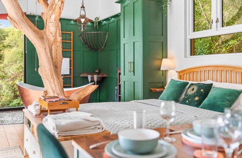 New Forest District House | Ivy Cottage Holiday Cabins