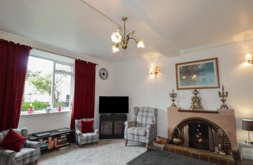 Kingussie House | Ivy House