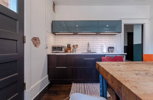 Hanover Place Apartment | Ivy House | Midtown | First Floor