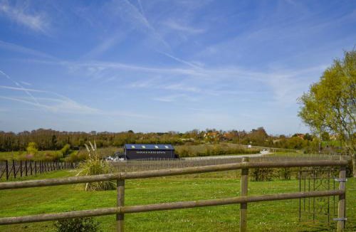 Althorne House | Ivy No1 - Uk49251