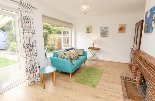 Highcliffe-on-Sea House | Ivys Place