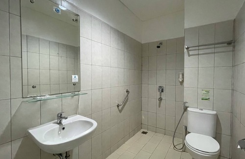 Baranangsiang Hotel | IZI Hotels